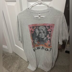 Dolly Parton graphic T shirt